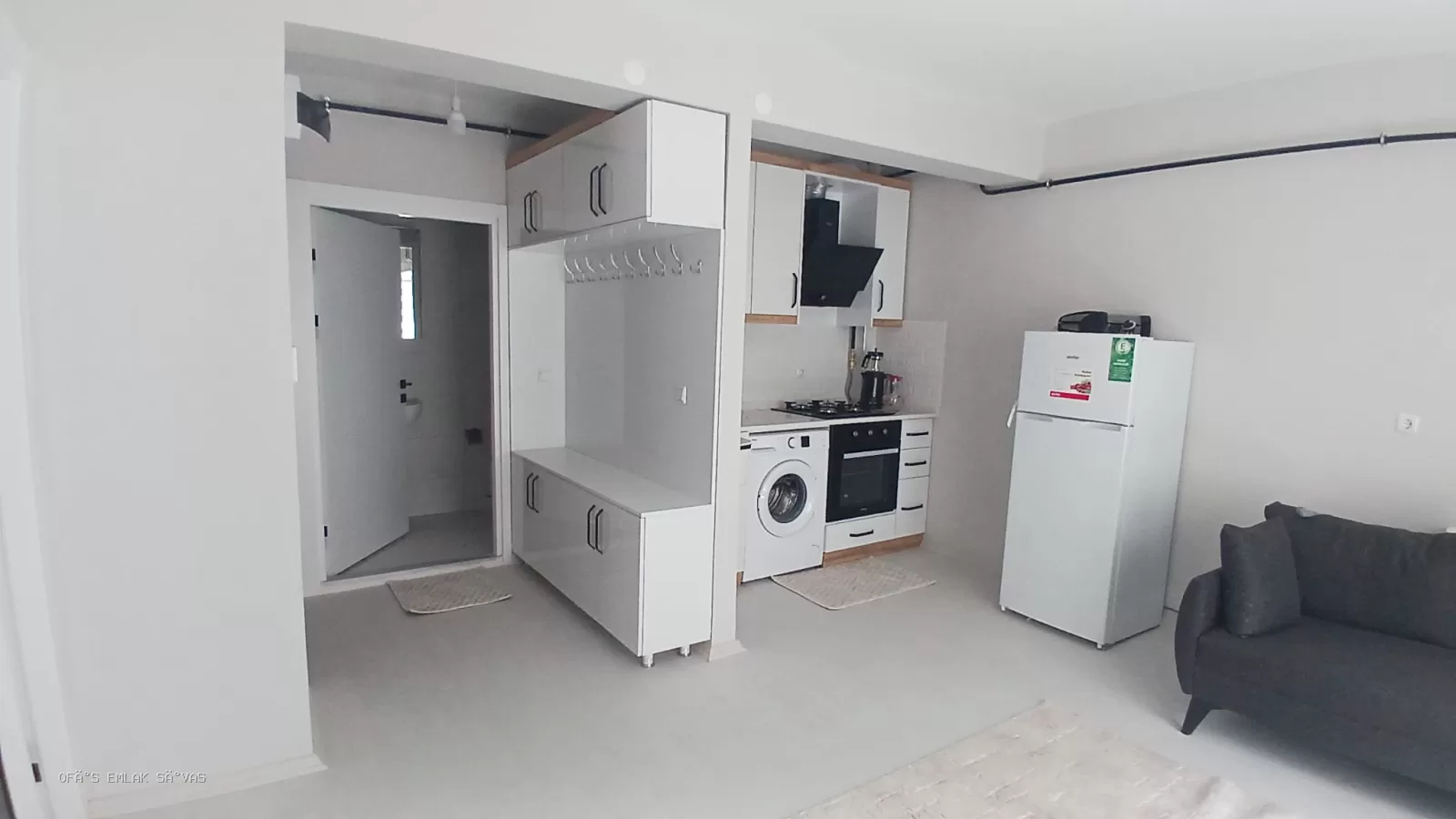 KİRALIK 1+1 EŞYALI DAİRE — foto 2