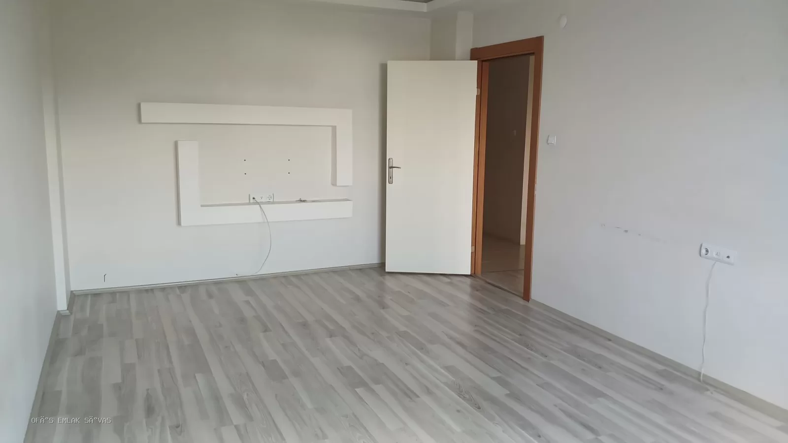 KİRALIK 2+1 DAİRE — foto 3